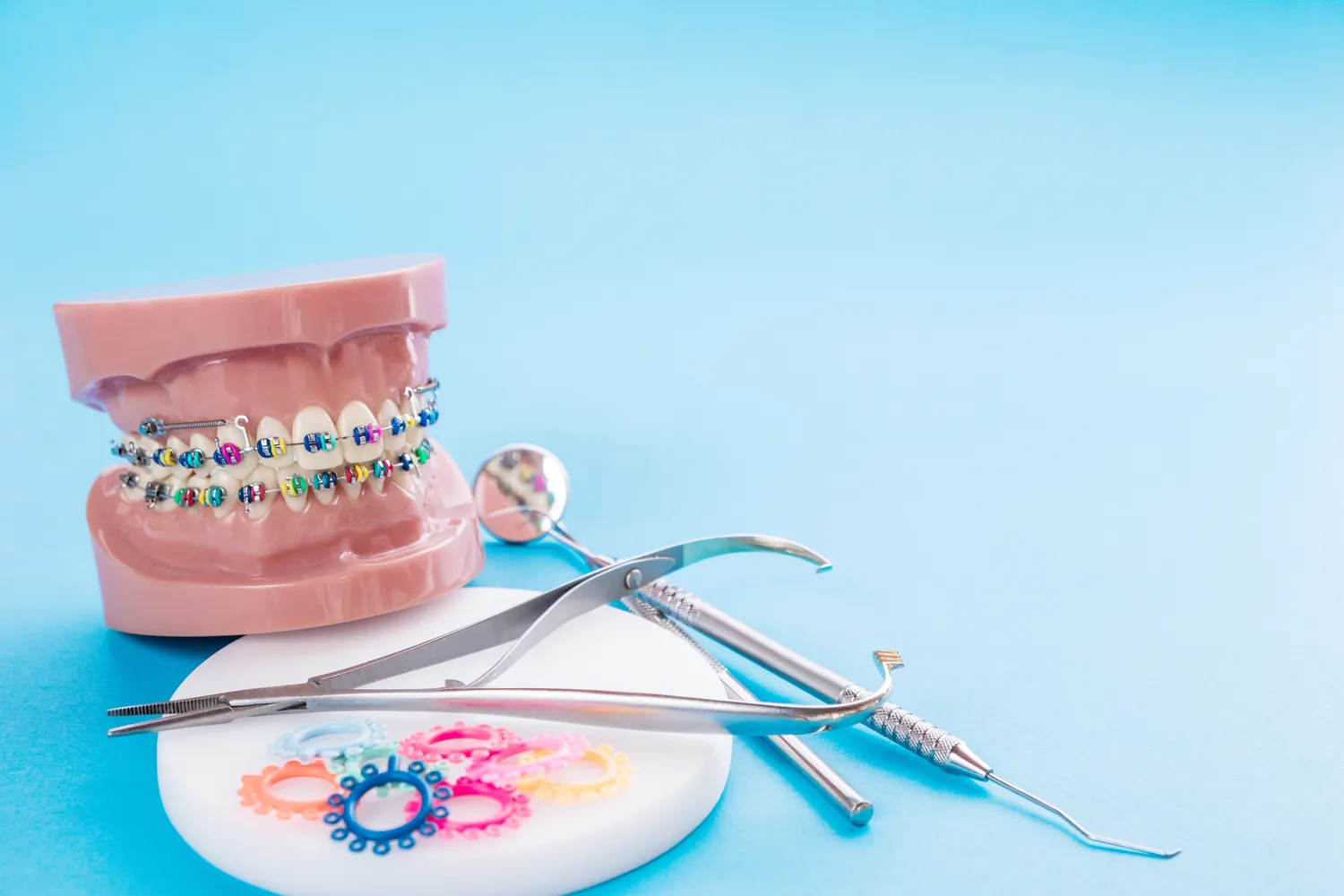 Implanty zębowe – proces zakładania implantu zębowego